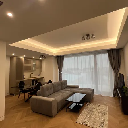 Premium & Wellness With Jacuzzi, Sauna , Gym , Pool Apartment *