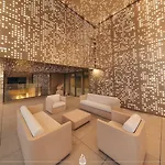 Premium & Wellness With Jacuzzi, Sauna , Gym , Pool Bucarest