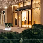 Premium & Wellness With Jacuzzi, Sauna , Gym , Pool