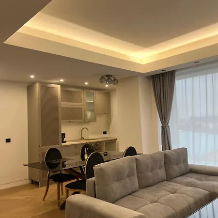 Premium & Wellness With Jacuzzi, Sauna , Gym , Pool