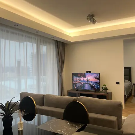 Premium & Wellness With Jacuzzi, Sauna , Gym , Pool
