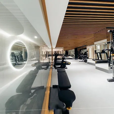 Apartman Premium & Wellness With Jacuzzi, Sauna , Gym , Pool