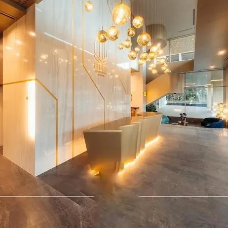 Premium & Wellness With Jacuzzi, Sauna , Gym , Pool Apartman *