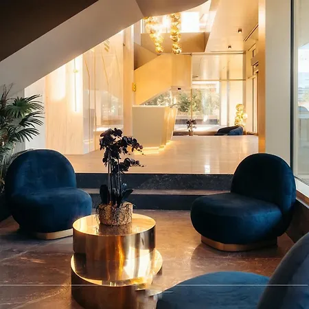 Premium & Wellness With Jacuzzi, Sauna , Gym , Pool