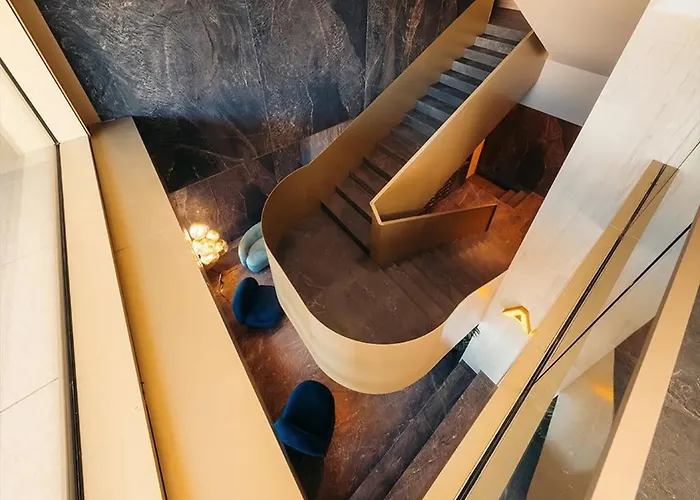 Premium & Wellness With Jacuzzi, Sauna , Gym , Pool Daire