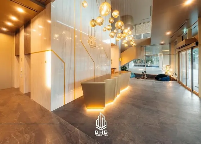 Premium & Wellness With Jacuzzi, Sauna , Gym , Pool *